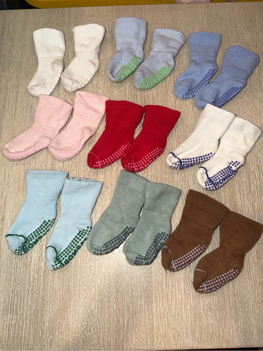 Set of 9 Bombas Baby Gripper socks size 6-12 months Play condition